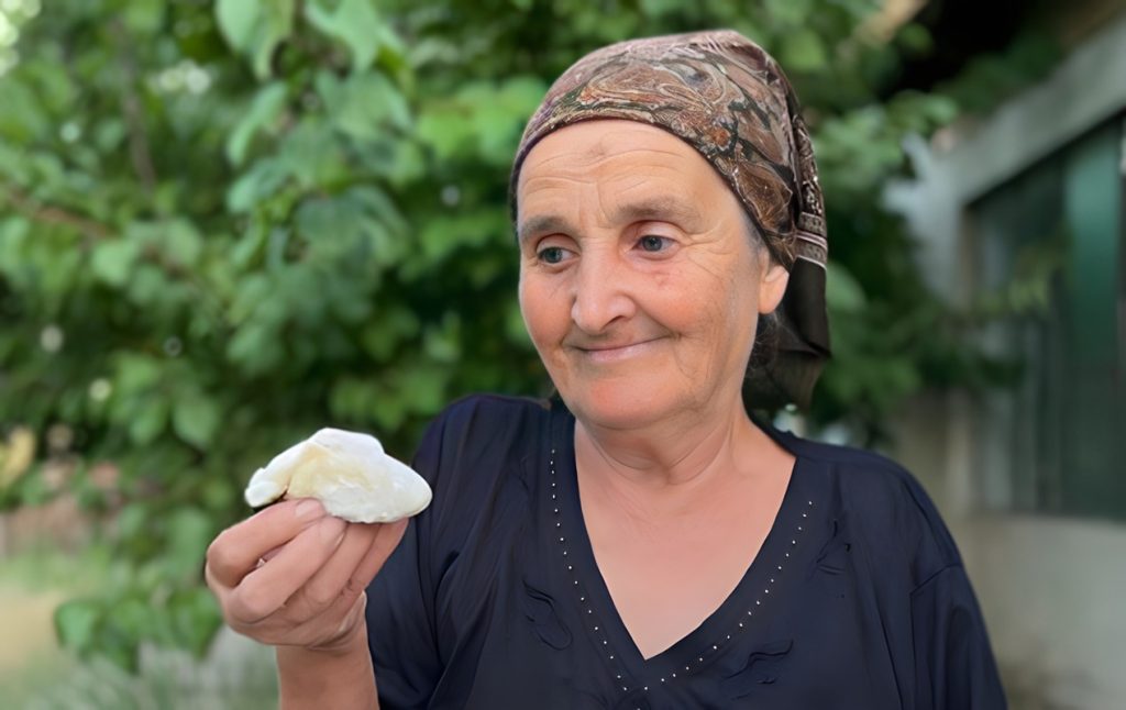 Plăcinta cu gutui a bunicii Gherghina de pe TikTok