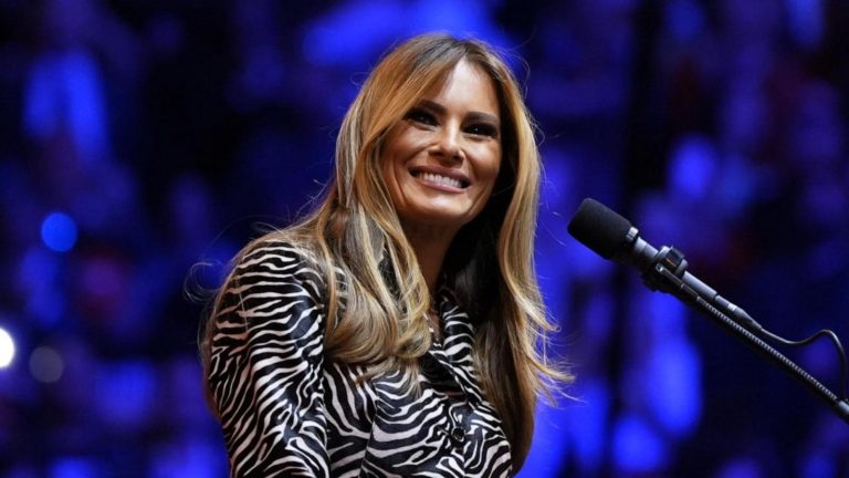 Melania Trump, în noaptea balului de Învestire. Ținuta soției lui Donald Trump i-a lăsat pe toți fără cuvinte