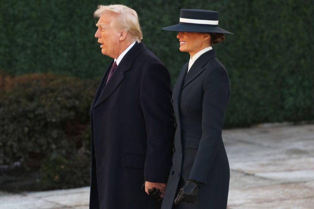 Maurice Munteanu critică felul în care Melania Trump s-a îmbrăcat în ziua Învestiturii