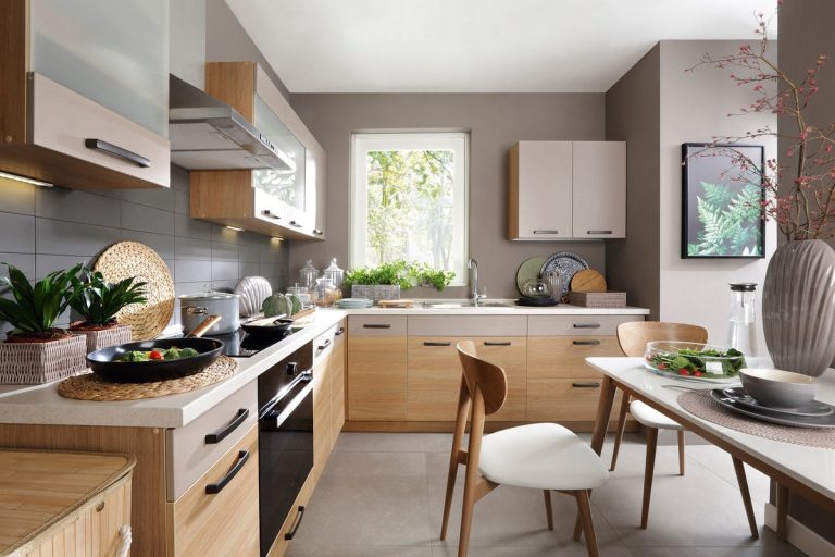 Cum trebuie să așezi mobila în bucătărie pentru a fi practică, potrivit designerilor de interior