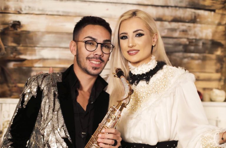 Claudia Puican naște în trei săptămâni! Soția lui Armin Nicoară e decisă să revină în termen record pe scenă: ”Nu pot da înapoi” EXCLUSIV