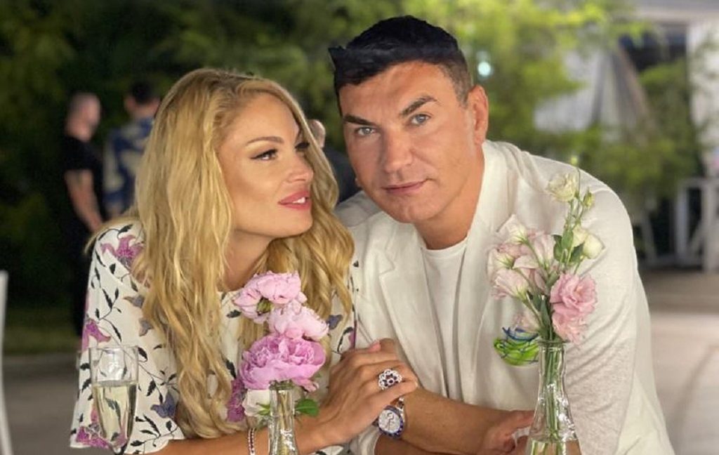 Cristi Borcea și Valentina Pelinel, surprinși în ipostaze tandre la o petrecere