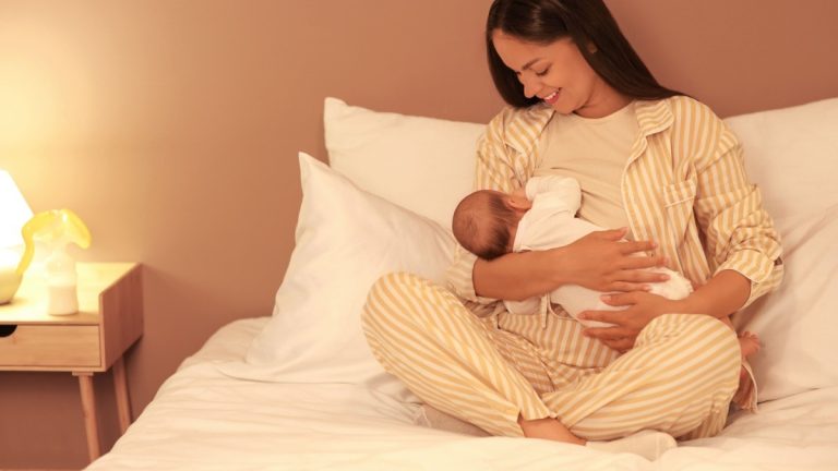 Pericolele ascunse ale alăptării care pot pune viața bebelușilor în pericol