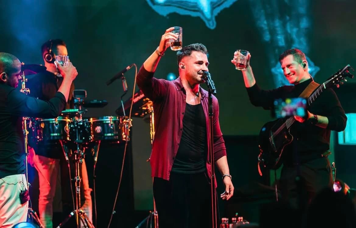 Mesajul lui Pepe pentru cei care au făcut rezervări la concertul său, la Berăria H