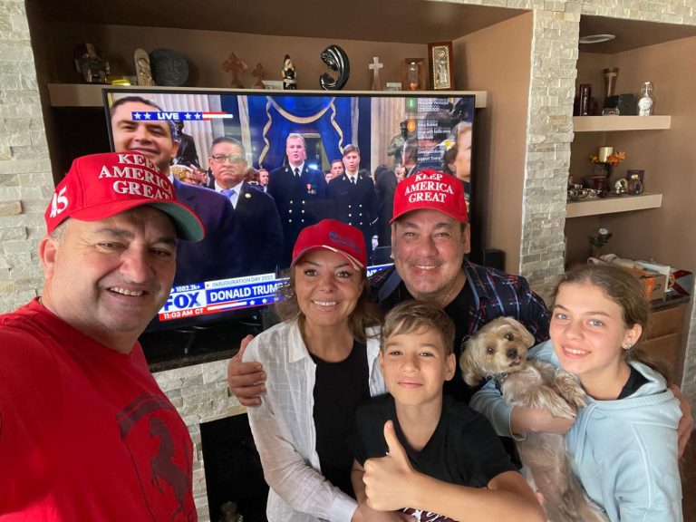 Cum arată casa din Statele Unite a lui Ionuț Dolănescu! Vedeta muzicii populare face bani cu nemiluita și își permite aproape orice EXCLUSIV