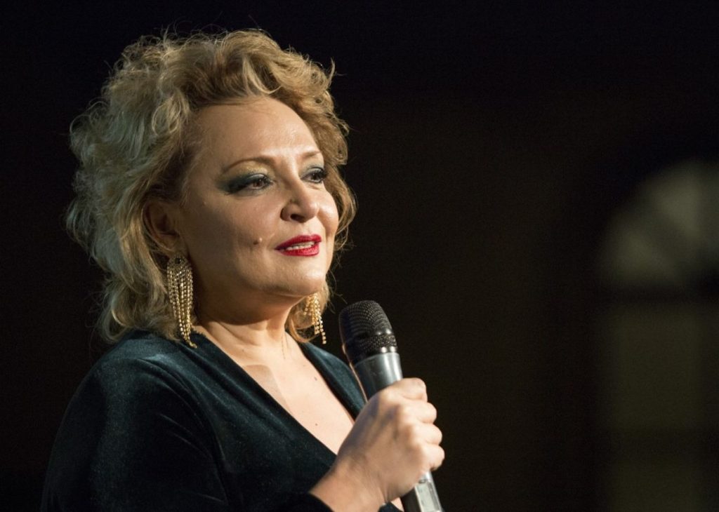 Mihaela Tatu tânără