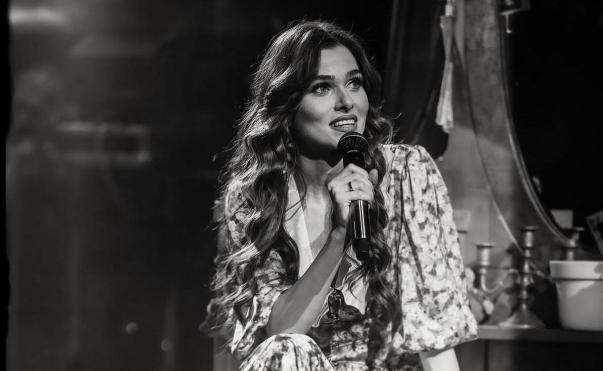 Theo Rose și Anghel Damian, surprinși într-un moment emoționant înainte de concert