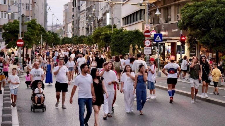 Weekendul „Străzi deschise” începe la București. Program complet de ateliere, sport și spectacole