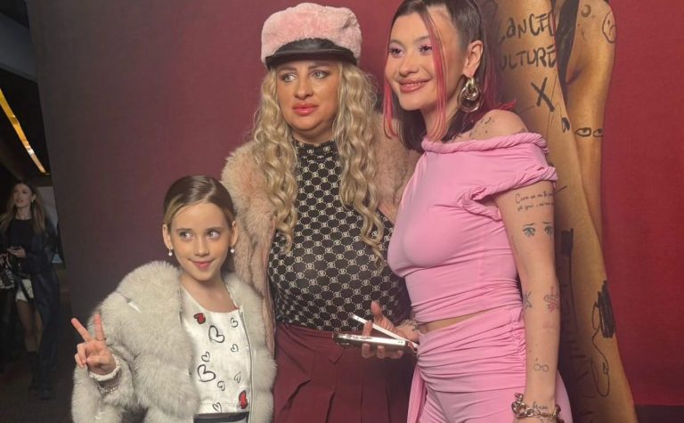 Sânziana Buruiană plătește sume uriașe de bani pentru ca fiica ei să fie vedetă! ”Nu mă așteptam să fie o așa investiție” VIDEO EXCLUSIV