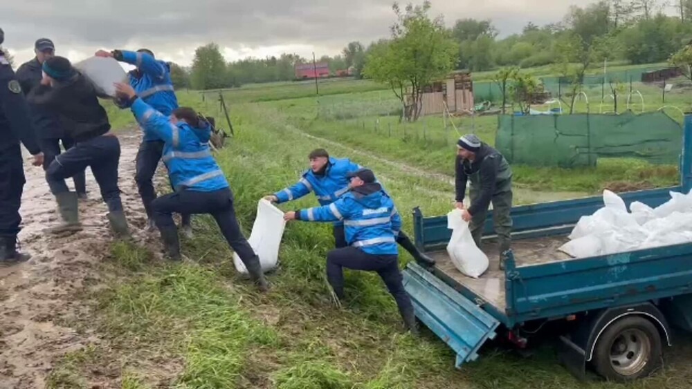 Inundații de cod roșu în Transilvania