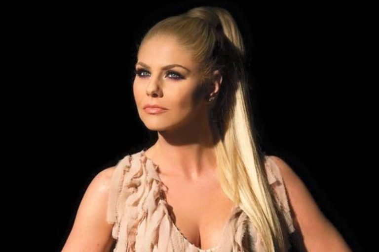 Cum a reușit să slăbească Adina Postelnicu, ex-Heaven. O vedetă de la noi i-a atras atenția: “Am intrat în pământ!” VIDEO EXCLUSIV