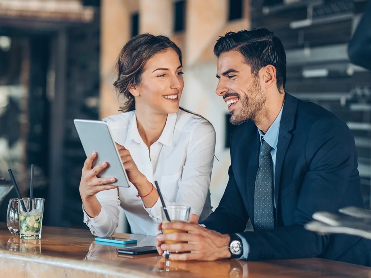 În povestea Elenei se pot regăsi și alte femei (Poză cu titlu exemplificativ)