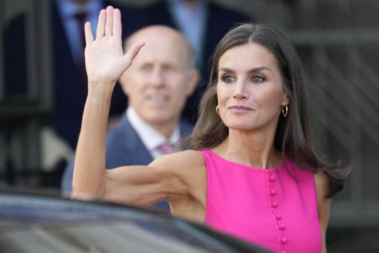Cine este Letizia a Spaniei? Femeia din popor și jurnalista divorțată care a devenit regină