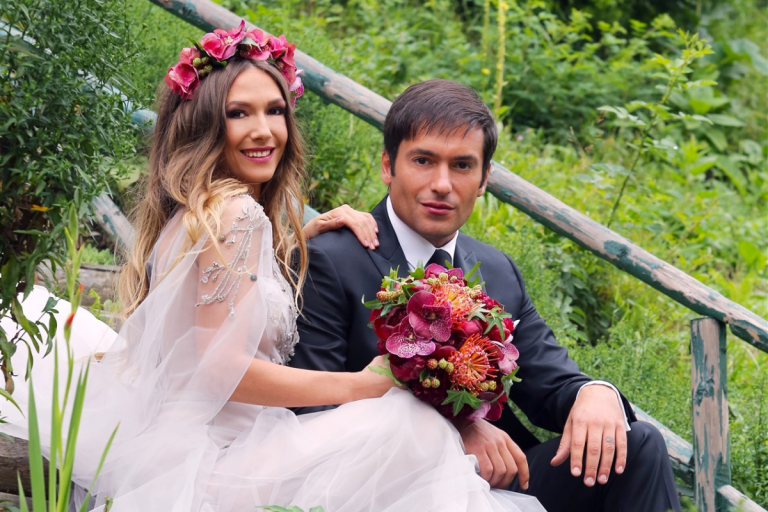 Adela Popescu și Radu Vâlcan, 10 ani de la cununia civilă. Cum au sărbătorit aniversarea