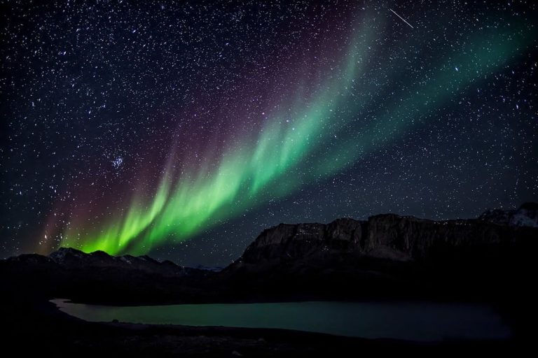 Aurora Boreală: de la legende la explicații științifice. 10 lucruri intereasante despre Luminile Nordului