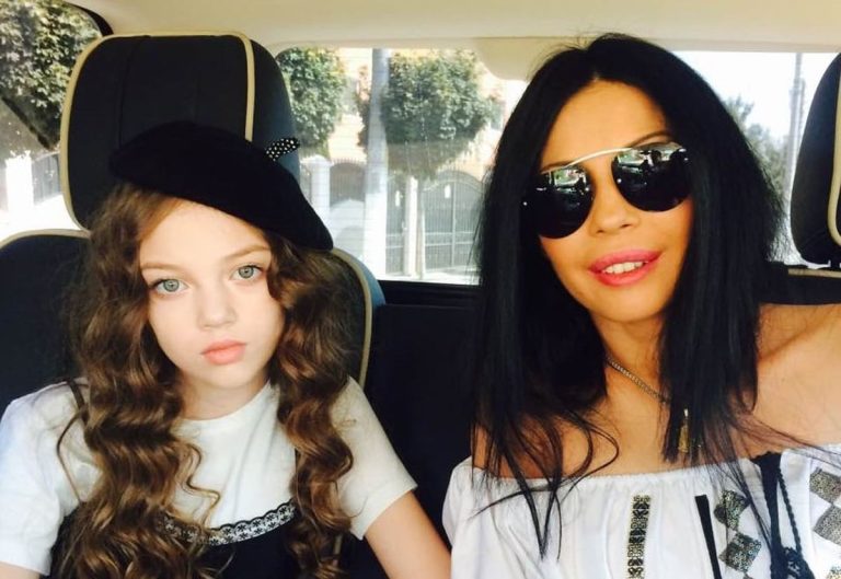 Ce studii urmează Noelle, fiica lui Ingrid Vlasov. Tânăra își construiește cariera în Londra: „A fost un moment de mare mândrie pentru mine!”