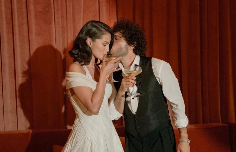 Selena Gomez și Benny Blanco, noi imagini de la nuntă. Artista a schimbat mai multe ținute în ziua cea mare